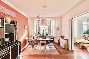 Zum 01.12.2025 nahe Blücher: 3-Zimmer-Altbau mit Balkon – Feldstraße 81, 24105 Blücherplatz, Kiel – Vorschaubild 2