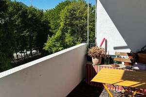 Stilvoll modernisiert: 3-Zimmer-Wohnung in Milbertshofen mit Blick auf den Olympiaturm – Neustifter Straße 35, 80807 Milbertshofen, München – Vorschaubild 22