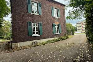 histrorisches  Einfamilienhaus - Perfekt als Mehrgenerationshaus - mit großem Garten in Duisburg – Schulte-Marxloh-Str. 9, 47168 Marxloh, Duisburg – Vorschaubild 2