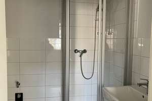 Sanierte 2-Zimmer-Wohnung mit Balkon – Clara-Wieck-Str. 35, 4347 Schönefeld-Abtnaundorf, Leipzig – Vorschaubild 2