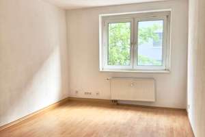 ++ Attraktive 2-Zimmer-Wohnung mit Balkon in begehrter Lage nahe der Kö ++ – Adersstraße 80, 40215 Friedrichstadt, Düsseldorf – Vorschaubild 2