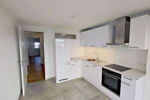Helle 3-Zimmer-Wohnung mit BALKON und moderner EINBAUKÜCHE im Stuttgarter Westen