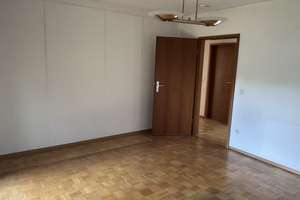 Einzigartiger Eckbungalow in Sindelfingen Hinterweil – Traumhaftes Wohnen mit Charme & Privatsphäre! – Die vollständige Adresse der Immobilie erhältst du vom Anbieter., 71067 Sindelfingen – Vorschaubild 9
