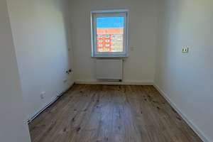 Erstbezug nach energetischer Sanierung: Helle moderne 4-Zimmer-Wohnung mit Balkon in Top-Lage – Schweppermannstraße 79, 90408 Uhlandstraße, Nürnberg – Vorschaubild 11