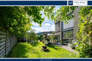 Luxuriös, modern und funktionell - Neuwertiges Effizienzhaus Plus in Unterkirnach bei Villingen – Schwarzwald-Baar-Kreis – Vorschaubild 1