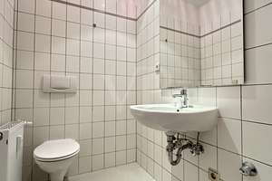 Frisch renovierte 2-Zimmer-Wohnung in Stadtfeld -Ost zu verkaufen! – Die vollständige Adresse der Immobilie erhältst du vom Anbieter., 39108 Stadtfeld Ost, Magdeburg – Vorschaubild 8