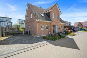 Energieeffizientes Kapitänshaus mit Dachterrasse in ruhiger Lage von Laboe – Die vollständige Adresse der Immobilie erhältst du vom Anbieter., 24235 Laboe – Vorschaubild 44