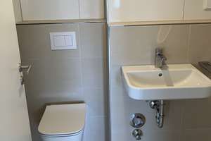 Moderne 2-Zimmer-Wohnung mit Balkon in Bestlage Düsseldorf-Lörick - sofort bezugsfrei TE 10_ME01 – Grevenbroicher Weg 2, 40547 Lörick, Düsseldorf – Vorschaubild 5