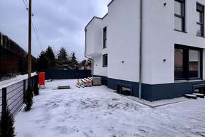 Neuwertige Doppelhaushälfte aus 2026 mit ca. 180 m² und Energieeffizienz A+ – Die vollständige Adresse der Immobilie erhältst du vom Anbieter., 12487 Johannisthal, Berlin – Vorschaubild 37
