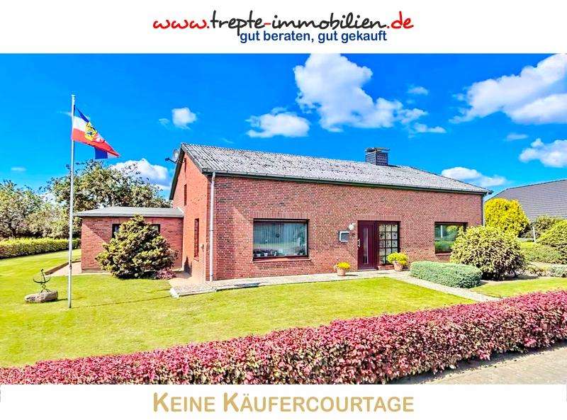 Riesiger Bungalow zum Schnäppchenpreis mitten im Grünen – Wohnen auf ca. 256m² Wohn-/Nutzfläche!, Rendsburg Eckernförde Kreis – Bild 1