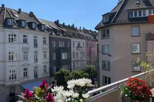Befristete Miete! Möblierte Wohnung mit gehobener Innenausstattung + Balkon + Garage – Düsseldorf – Vorschaubild 3