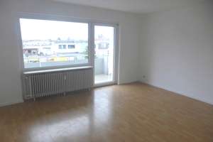 Super 1-Zimmer Wohnung, große Loggia, Einbauküche, neues Bad, teilmöbliert – Illerstraße 64A, 38120 Weststadt, Braunschweig – Vorschaubild 4