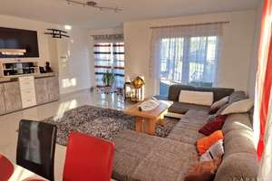 Schickes Einfamilienhaus in ruhiger Lage! – Die vollständige Adresse der Immobilie erhältst du vom Anbieter., 88371 Ebersbach-Musbach – Vorschaubild 2