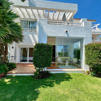 Apartment in Alcazaba Lagoon with access to the largest crystal-clear lagoon in Europe
