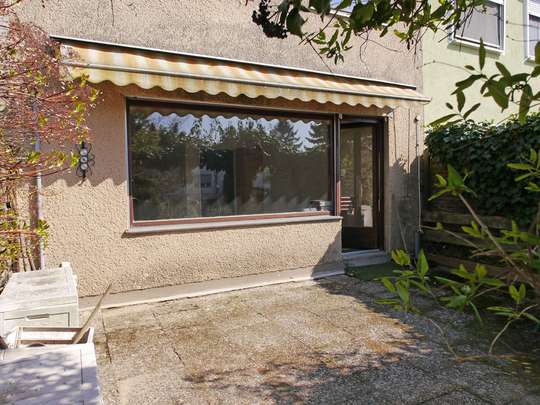 Sanierungsbedürftiges Reihenhaus in ruhiger Lage - Bild 5