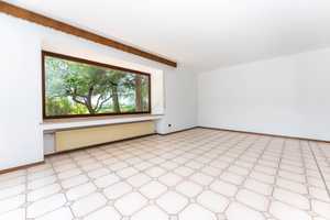 Willkommen in Ihrem neuen Zuhause: Zwei Wohneinheiten, viel Raum & ein Garten zum Verlieben – Augsburg (Kreis) – Vorschaubild 14