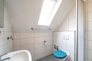 Vielseitig nutzbares Wohnhaus in ruhiger Wohnlage – Oldenburg (Oldenburg) – Vorschaubild 26