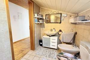 Zweifamilienhaus mit Gewerbe in idyllischer Lage von Stadtallendorf – Die vollständige Adresse der Immobilie erhältst du vom Anbieter., 35260 Stadtallendorf – Vorschaubild 20