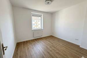 6,4% RENDITE - Stilvolle 2,5-Zimmer-Wohnung mit Altbaucharme – Die vollständige Adresse der Immobilie erhältst du vom Anbieter., 86154 Oberhausen-Nord, Augsburg – Vorschaubild 3