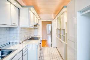 2-Zimmer-Wohnung an S-Bahn Sundgauer Straße: 51 m², 4.OG, bezugsfrei, Aufzug, hell, ruhig, grün – Die vollständige Adresse der Immobilie erhältst du vom Anbieter., 14167 Zehlendorf, Berlin – Vorschaubild 3