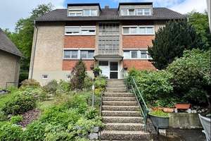 3-Zimmer Etagenwohnung mit Balkon und Pkw-Stellplatz in Hagen-Hohenlimburg /Oege – Die vollständige Adresse der Immobilie erhältst du vom Anbieter., 58119 Hohenlimburg (Ortsteil), Hagen – Vorschaubild 2