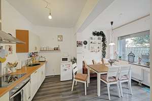 Großzügiges Zuhause in absolut ruhiger Lage – gepflegtes Zweifamilienhaus mit Garten u. Dachterrasse – Die vollständige Adresse der Immobilie erhältst du vom Anbieter., 45894 Buer, Gelsenkirchen – Vorschaubild 9