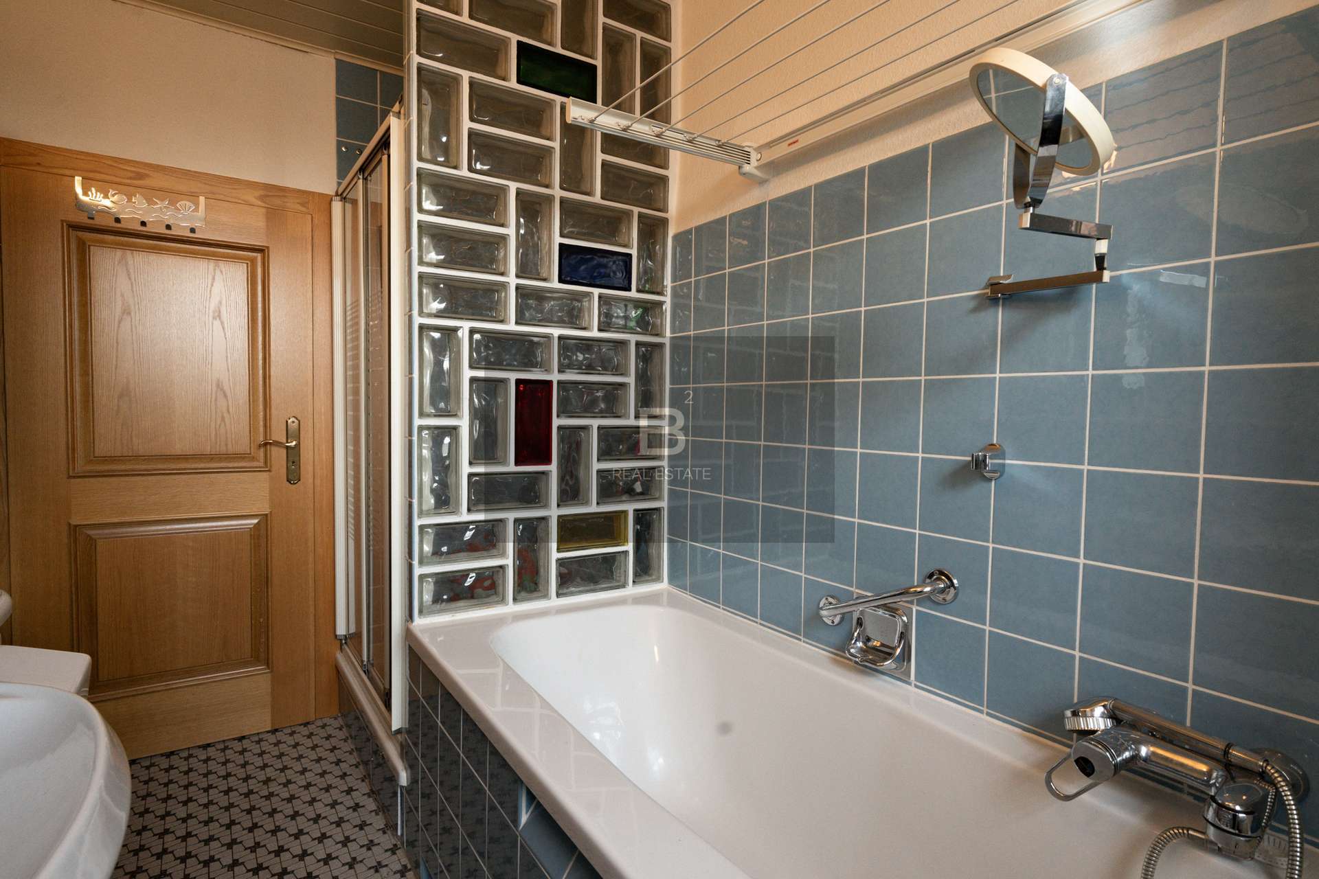 Immobilie in Edenkoben - POTENZIAL IN EDENKOBEN | GERÄUMIG. ZENTRAL. KOMFORTABEL. - Bild 6