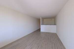 Kaiserswerth: Modernisiertes Apartment mit 10 m² Sonnenbalkon – Einziehen & Wohlfühlen – Die vollständige Adresse der Immobilie erhältst du vom Anbieter., 40489 Kaiserswerth, Düsseldorf – Vorschaubild 4