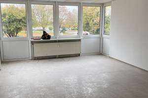 helle 2. Zi-Wohnung direkt in Ruhr-Nähe – Homberger Straße 17, 47119 Ruhrort, Duisburg – Vorschaubild 1