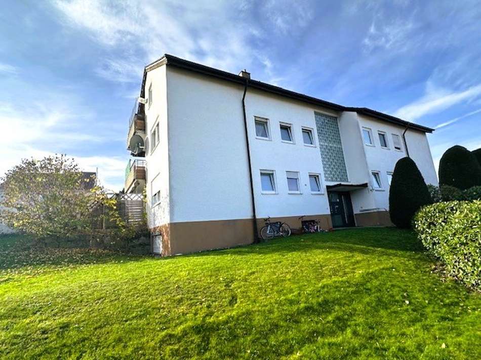 Nordseite mit Eingangsbereich