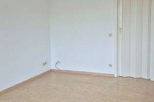 Lichtdurchflutete 2-Zimmer-Wohnung mit Dachterrasse und EBK – Königsberger Straße 19, 12207 Lichterfelde, Berlin – Vorschaubild 9