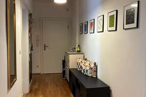 Stilvolle 2,5 Zimmer-Wohnung mit Balkon, EBK & Garage - möbliert, befristet (Option Übernahme) – Georgenstraße 140, 80797 Neuschwabing, München – Vorschaubild 8