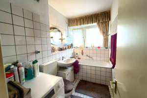 Property thumbnail 12