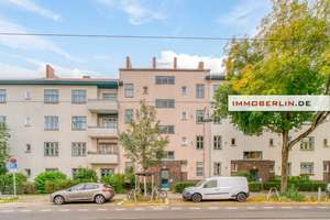 IMMOBERLIN.DE - Sympathische Altbauwohnung mit ruhigem Balkon beim Humannplatz – Die vollständige Adresse der Immobilie erhältst du vom Anbieter., 10439 Prenzlauer Berg, Berlin – Vorschaubild 1