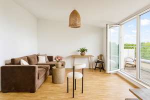 Moderne 2-Zimmer-Wohnung mit großer Dachterrasse, Domblick, Klimaanlage und Tiefgarage