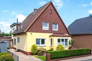 Endlich genug Platz für die ganze Familie–
Großzügiges Zuhause in Osternburg – Die vollständige Adresse der Immobilie erhältst du vom Anbieter., 26135 Osternburg, Oldenburg (Oldenburg) – Vorschaubild 29