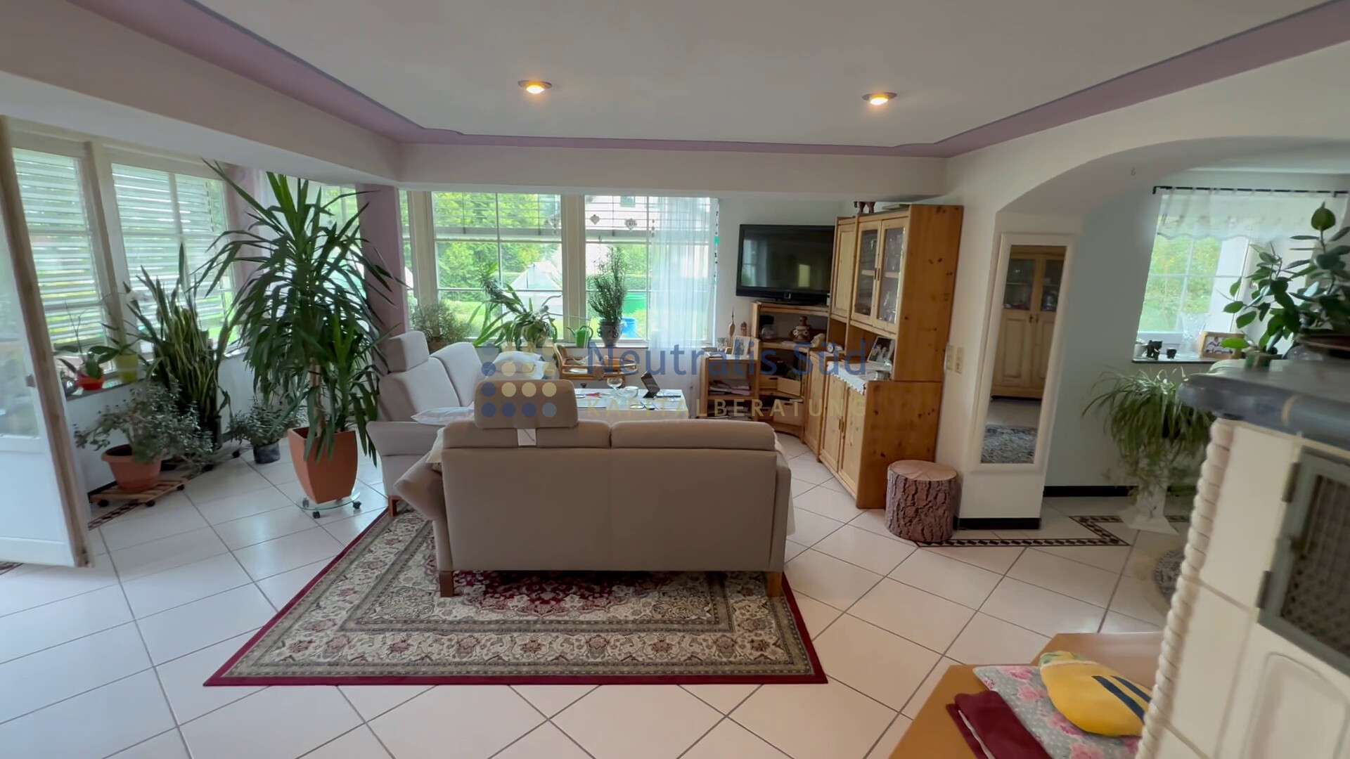 Immobilie in Wolfegg - Wunderschönes Bauernhaus auf 1.325 m² Grund mit gepflegtem Garten und Gartenhaus (frei zur Übergabe) - Bild 11