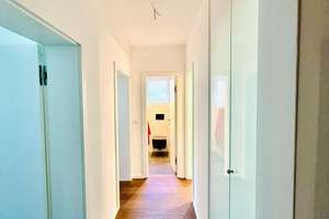 Hochwertig sanierte 3-Zimmer-Wohnung mit Designerküche, Fußbodenheizung & Balkon in D-Mörsenbroich – Die vollständige Adresse der Immobilie erhältst du vom Anbieter., 40470 Mörsenbroich, Düsseldorf – Vorschaubild 9