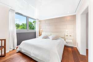 Exklusiv wohnen: Design-Penthouse mit Wow-Effekt – Die vollständige Adresse der Immobilie erhältst du vom Anbieter., 81925 Herzogpark, München – Vorschaubild 9