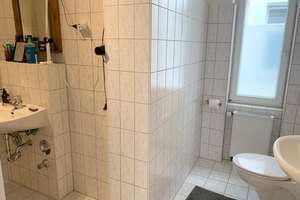 ruhige ALBRECHTSTR. - zwischen Reinhardt-u.Friedrichstr. + 3 Zi + große EBK + 4. OG ohne Aufzug – Albrechtstr. 22, 10117 Mitte (Ortsteil), Berlin – Vorschaubild 8