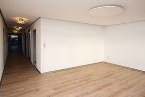 Charmante 2-Zimmer-Wohnung mit Balkon und Stadtblick!