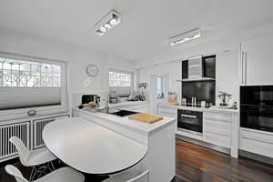 Exklusives Familiendomizil mit Stil, Raum und Charakter in Traumlage direkt am Stadtpark! – Die vollständige Adresse der Immobilie erhältst du vom Anbieter., 47829 Uerdingen, Krefeld – Vorschaubild 13