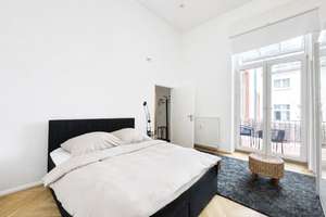 Voll möblierte Altbauwohnung mit Galerie und Balkon in begehrter Westend-Lage – Die vollständige Adresse der Immobilie erhältst du vom Anbieter., 60325 Westend-Süd, Frankfurt am Main – Vorschaubild 6