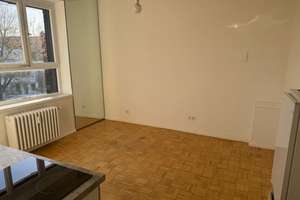 2,5-Zimmer-Wohnung und 1,5 Zimmer Wohnung in Oberkasseler Villa.  – Schanzenstraße 11a, 40549 Oberkassel, Düsseldorf – Vorschaubild 8