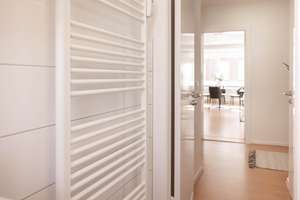 Frei und chic: City-Wohnung in gepflegtem Haus - sofortige Selbstnutzung in exklusiver Lage – Die vollständige Adresse der Immobilie erhältst du vom Anbieter., 24103 Exerzierplatz, Kiel – Vorschaubild 11