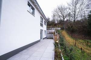 Feldrandlage! Moderne Neubau-Villa in Würzburg – Erstbezug nahe Uniklinik – Steinlein 42, 97078 Versbach, Würzburg – Vorschaubild 21
