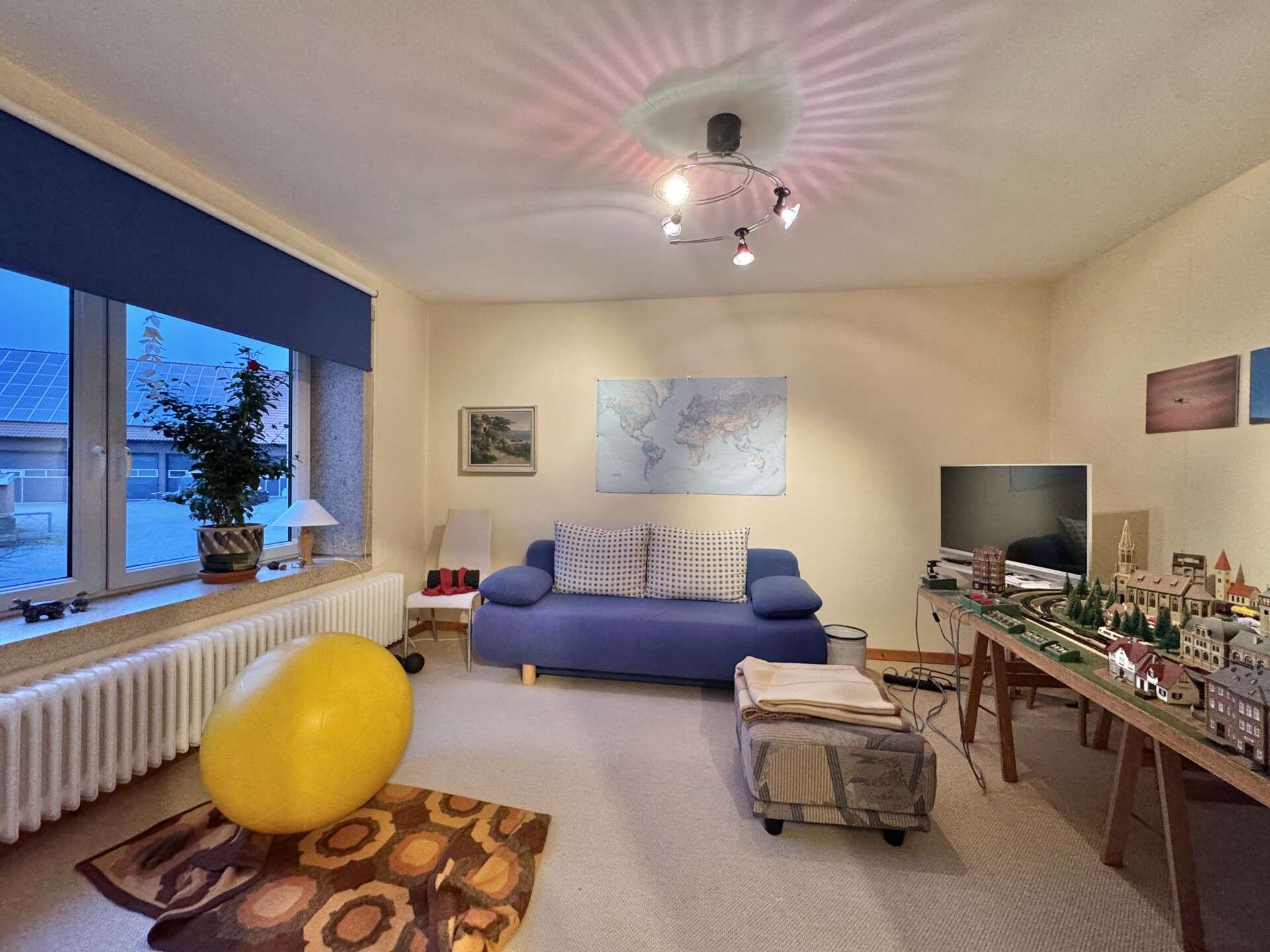 Immobilie in Gehrden - Ihr neues IMMOBILIEN QUARTIER: Gepflegtes 2-Fam.-Haus mit viel Charme & hinlänglich Platz - Bild 26