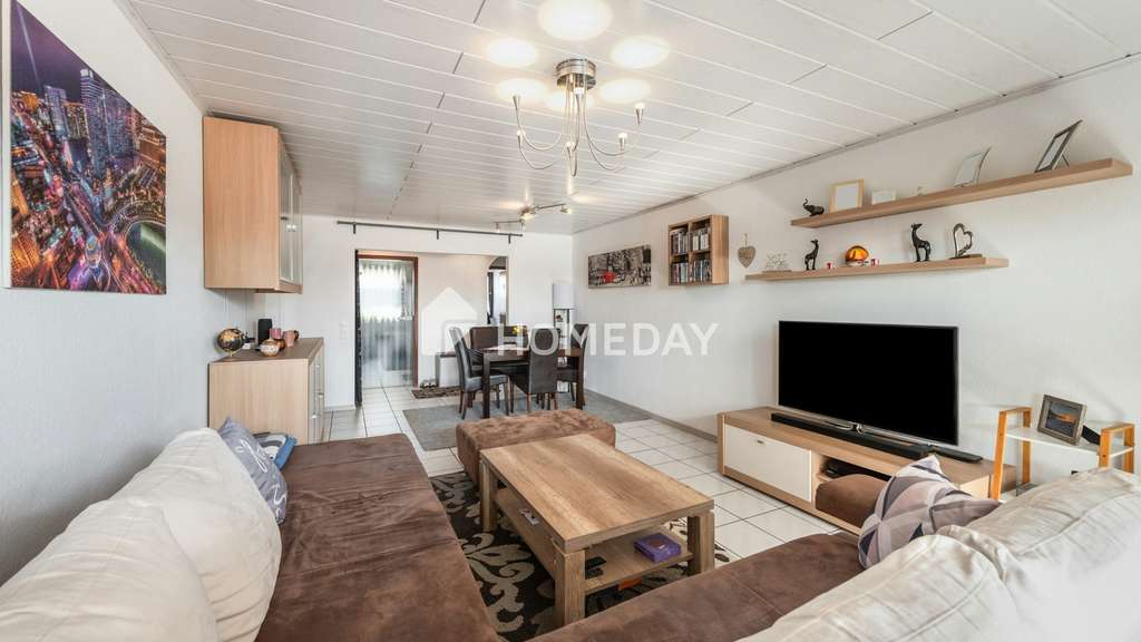 Immobilie in Abstatt - Drei-Zimmer-Wohnung mit Loggia, Garage und Gartenblick in ruhiger Lage von Abstatt - Bild 2