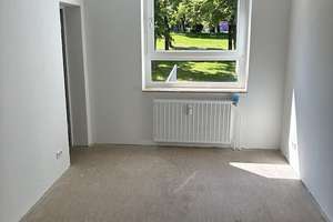 Wohnung mit Balkon // EG 1. Mieteinheit von rechts – Hallesche Str. 20, 38444 Westhagen, Wolfsburg – Vorschaubild 7