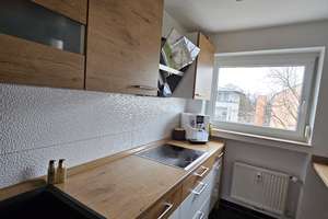 Gepflegte 4-Zimmer-Wohnung mit Balkon in Neu-Ulm - provisionsfrei – Karlsbader Straße 3a, 89231 Neu-Ulm – Vorschaubild 6